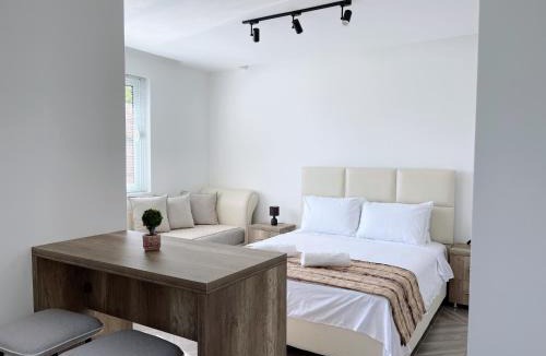Gjerana Apartment | Guest House Koliqi - Hotel & Apartments