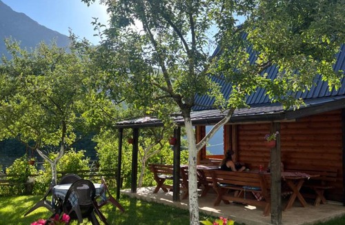 Vusanje House | Guest House Kollata