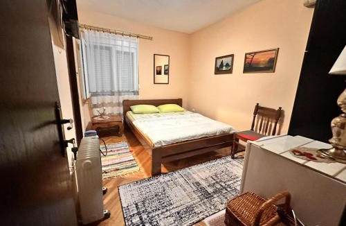 Lazi House | Guest House Mudresa