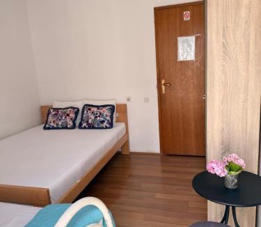 Kaluđerac House | Guest House Oleander