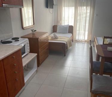 Durres House | Guest House Pura