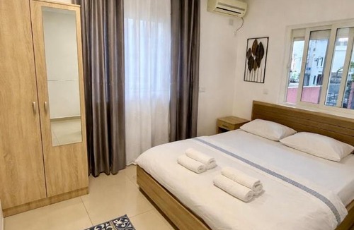 Rana House | Guest house, Small beach