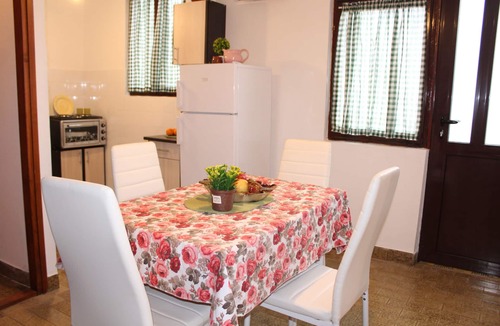 Topla House | Guest House Tomanovic