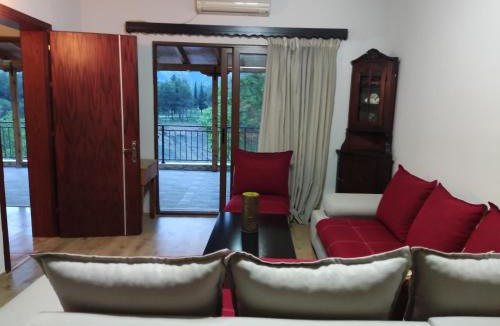Permet House | Guest House Vjosa