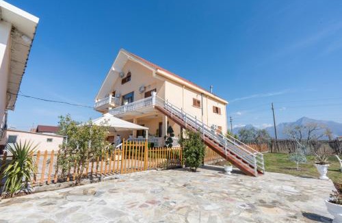 Shkoder County House | Guesthouse 3 Diamonds