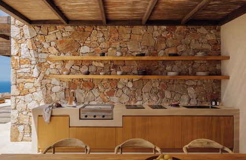 Folegandros Hotel | Gundari