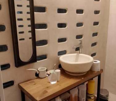 Ioannina Apartment | Handmade semi basement