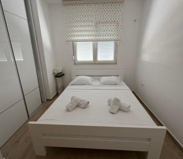 Mrcevac Apartment | HAPPY HOME