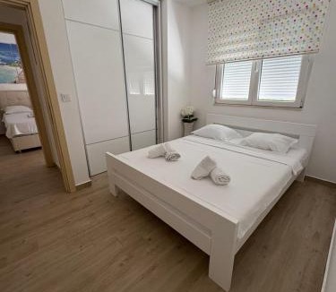 Mrcevac Apartment | HAPPY HOME