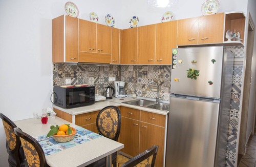 Haraki Apartment | Haraki Dream View, two steps from the sea. Α Family friendly resort.