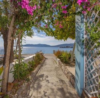 Haraki Apartment | Haraki Memories Beach Studios