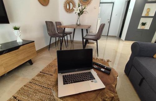 Kalamaria Apartment | Haris modern apt. near the sea