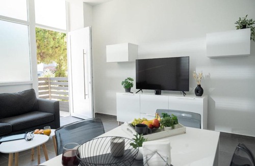 Perea Apartment | Harmony