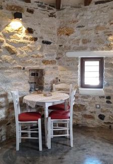 Aperathos House | Hatzanario Apeiranthos