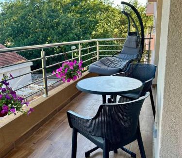 Babilonija Apartment | Heart of Budva 3BR City View Apt