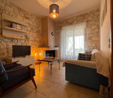 Siviri Apartment | Helen's Stone House