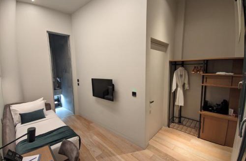 Monastiraki Hotel | Hellenic Vibes Smart Hotel