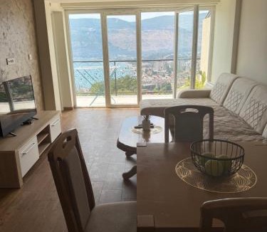 Grahovo Apartment | Herceg Novi Sunny Hill Apartment