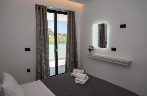 Limni Keri Apartment | Herodotos Suites