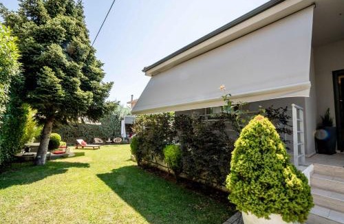 Pamvotida Villa | Hidden Garden Exquisite Villa