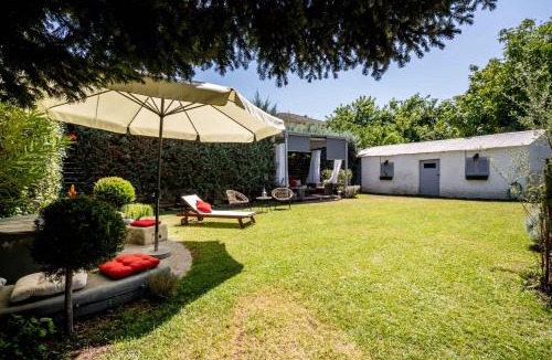 Pamvotida Villa | Hidden Garden Exquisite Villa