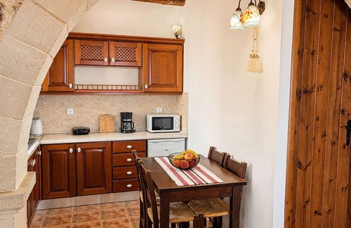 Kokkinon Khorion House | Hidden Oasis Amazing Seaview- Anameni 1BD 1BA 4PL