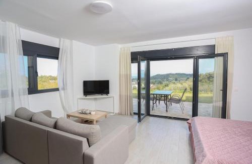 Haniotis Apartment | Hilltop Apartment 10