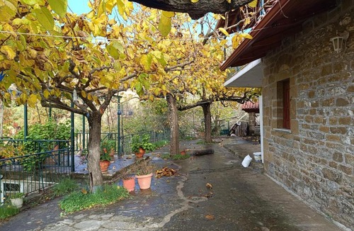 Kalavrouza House | Hillview Holiday Home in Kalavrouza