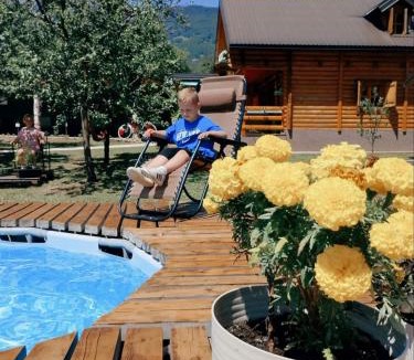 Plav Apartment | Holiday bungalows with pool