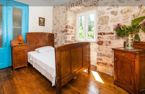 Risan House | Holiday Home Bogumila dva zasebna apartmana