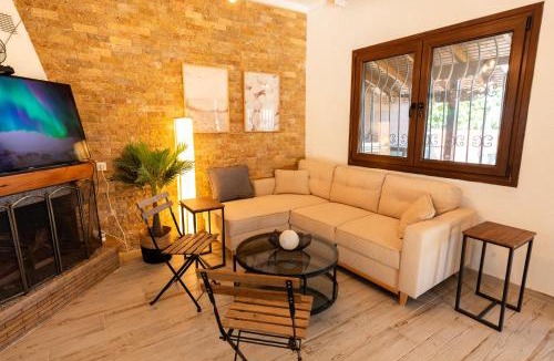 Portes House | Holiday Home Potidaia