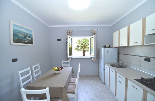 Donji Stoliv House | Holiday Home StOliva situated 5 meters from sea
