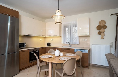 Agalas House | Holiday Home Timos Villa with Mountain View, Wi-Fi and Air Conditioning