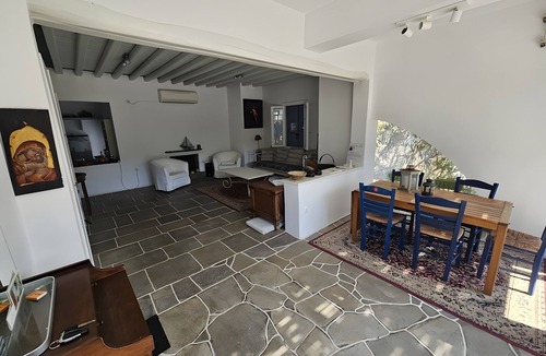 Vathi House | Holiday Home “Villa Thalassa - Vathy” with Sea View, Wi-Fi, and Air Conditioning