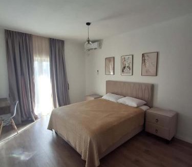 Zelenika Apartment | Holiday House Kišić