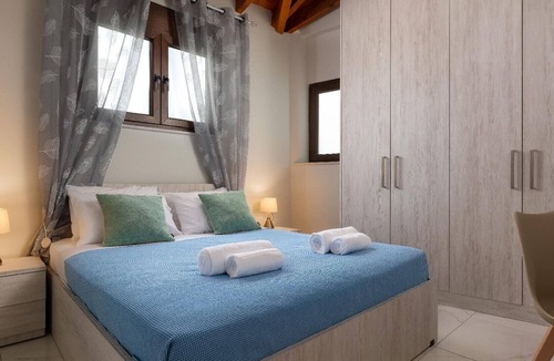 Kremasti House | Holiday house Kremasti for 1 - 6 persons with 2 bedrooms - Holiday apartment in one or multi-family