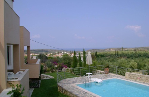 Houdetsi House | Holiday house Pigi for 1 - 6 persons with 3 bedrooms - Holiday house