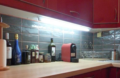 Khalkis Apartment | Homely Spacious Studio