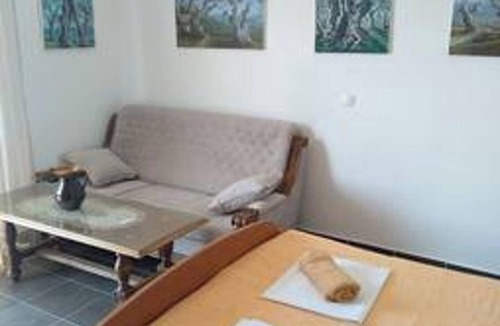 Ulcinj Apartment | Homerez - Apartment in Ulcinj with Sea View