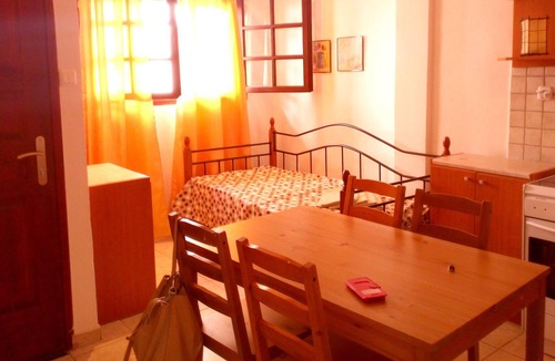 Chalandri Apartment | Homerez - Nice appartement 400 m away from the beach for 4 ppl. at Chalandri