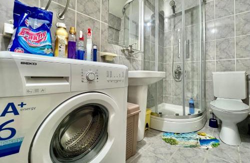 Rozino House | Homestay LGBT friendly - DOUBLE BED ROOM - Soba u apartmanu, zajednicko kupatilo!