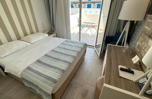 Velji Vinogradi Hotel | Hotel Aleksandar