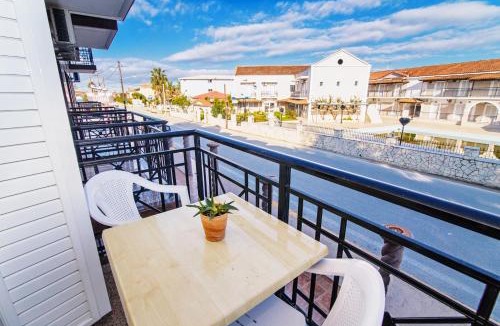 Agrilia Apartment | Hotel Aura