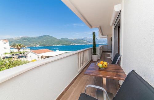 Bijela Hotel | Hotel Bela Roza