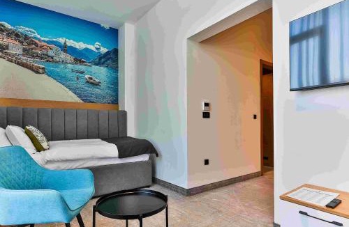 Radanovici Hotel | Hotel Boka
