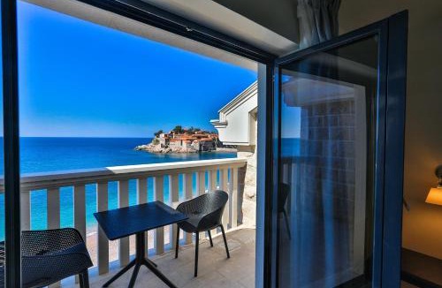 Sveti Stefan Hotel | Hotel California by Aycon