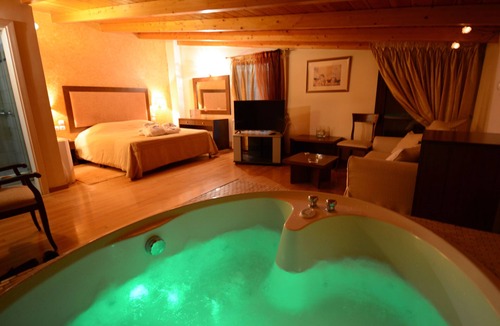 Kifisia Hotel | Hotel Chris