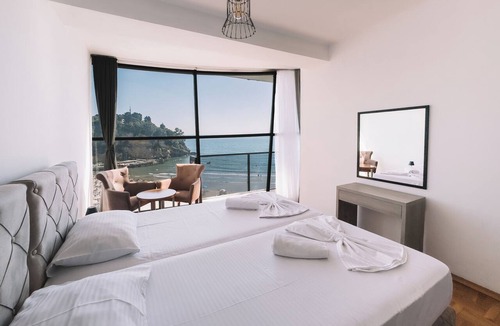 Rana Hotel | Hotel Cruiser Lux