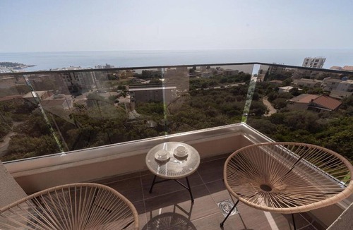 Dobra Voda Apartment | Hotel D'Iman - Classic Triple Room with Sea View and Balcony