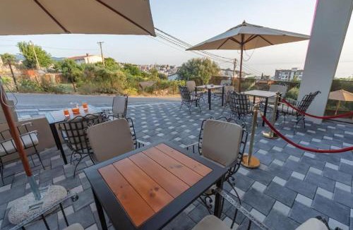 Dobra Voda Hotel | Hotel D'Iman